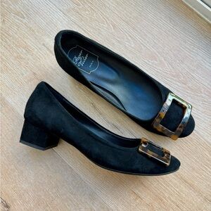 Roger Vivier Black Heels with Bold Buckle